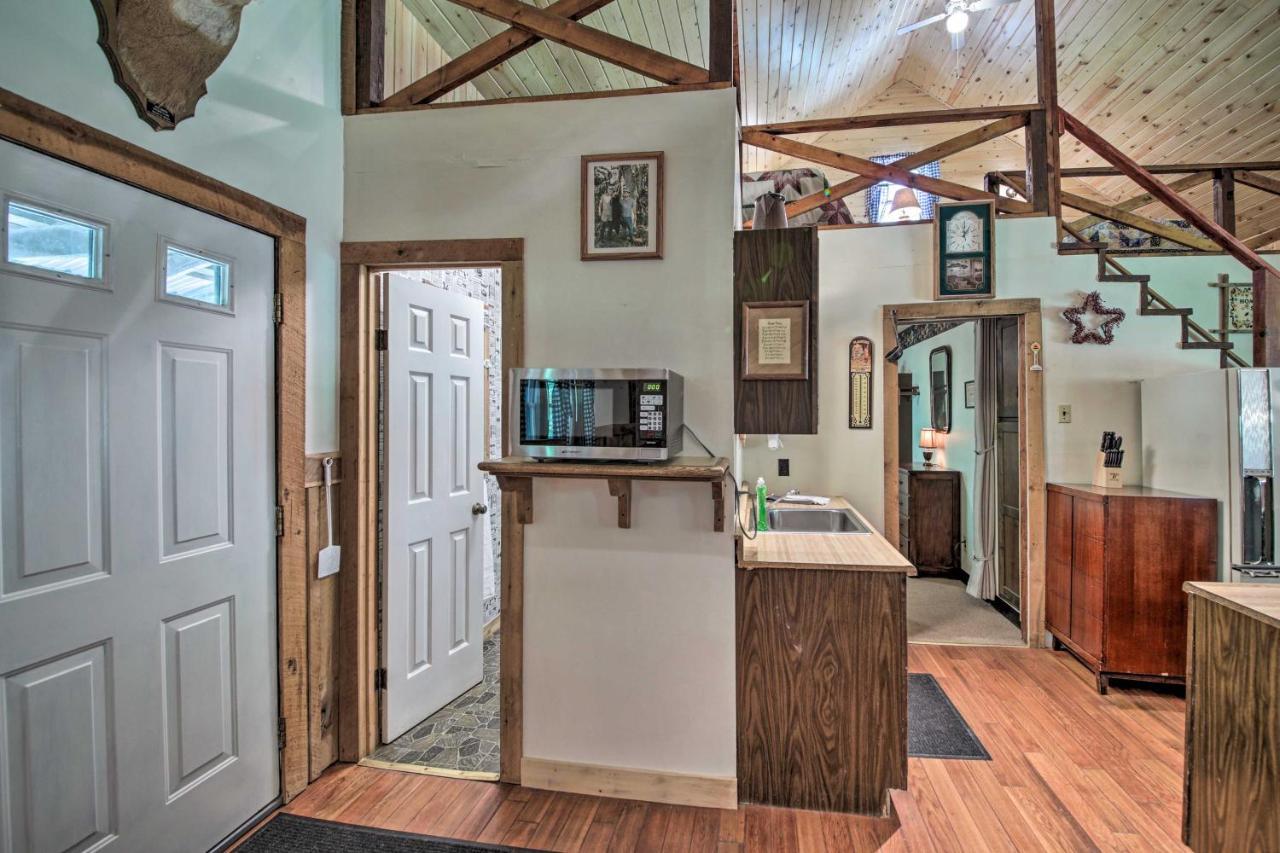 Waters Edge Retreat With Deck On Patoka Lake! Taswell المظهر الخارجي الصورة
